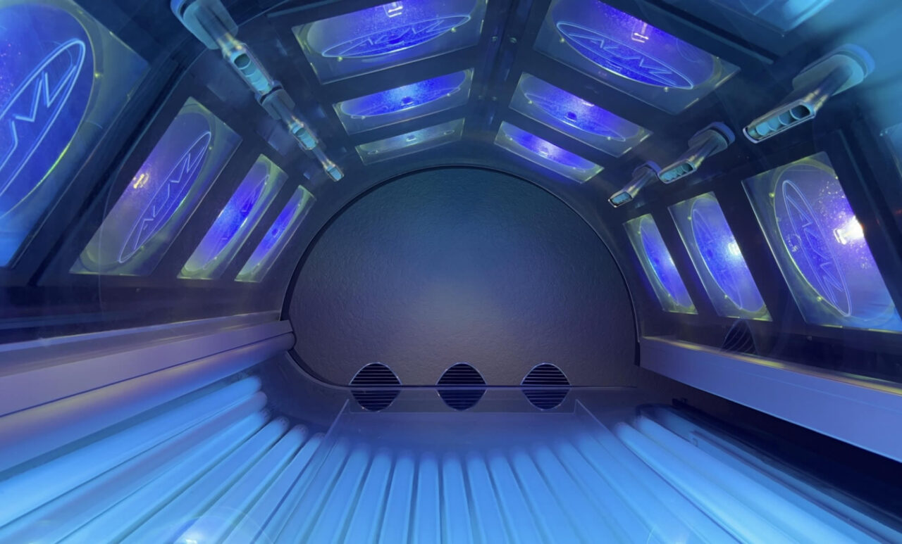 Sunbeds & Tanning Booths Tropical Obsession